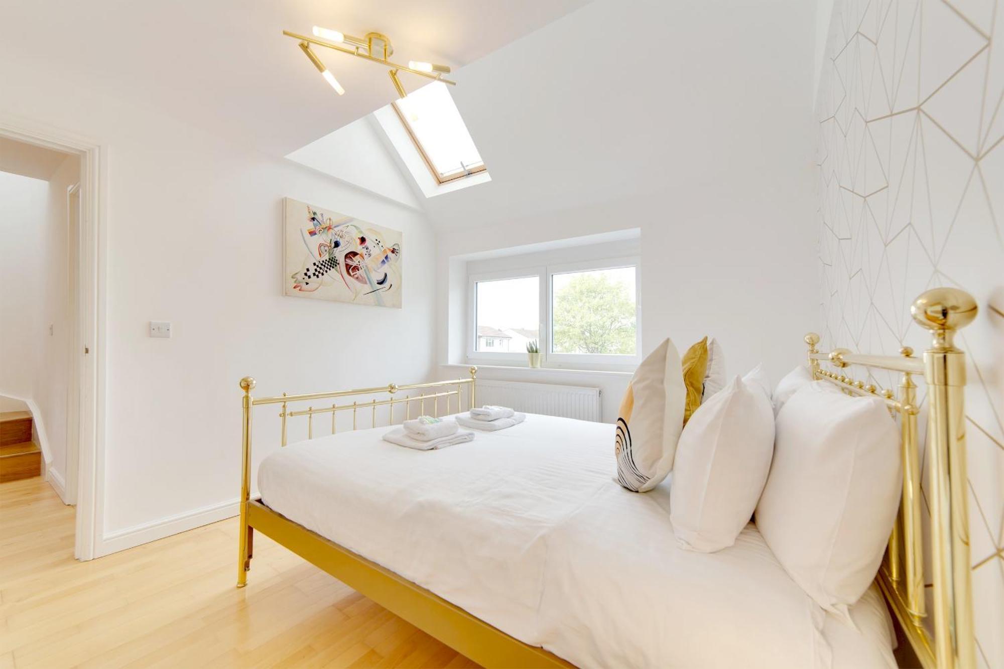 Pass The Keys 49 Byron Square Modern And Spacious 3 Bed Home With Free Parking CBG Exterior foto